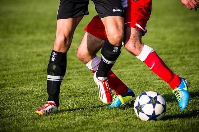 Sepak Bola: Olahraga Favorit Sepanjang Masa, Kini Lebih Mudah Dipesan Lewat SPARX